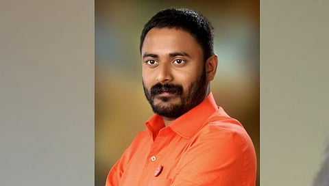 कंत्राटी भरतीमुळे तरूणांचं भवितव्य अंधारात; सरकारनं भूमिका स्पष्ट करावी :  आमदार देवेंद्र भुयार