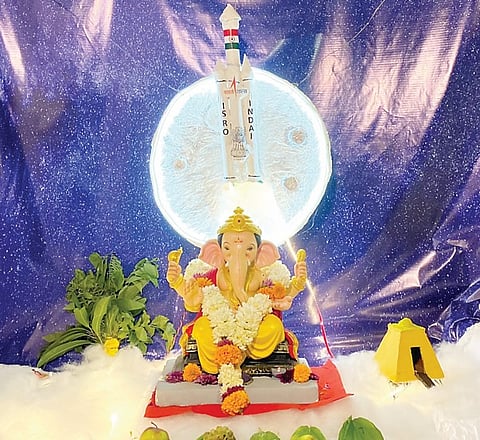 Pune Ganeshotsav 2023 : वाडा गेला… बाल मंडळं घेऊन..! पुण्यात पूर्वी 300 च्या वर बाल गणेश मंडळं