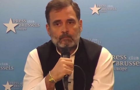 राहुल गांधी 
