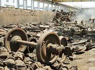 Pune News : रेल्वेला स्क्रॅपमधून 16 कोटींचे उत्पन्न; पुणे विभागात झिरो स्क्रॅप मिशनला गती