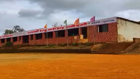 १५ वर्षीय मुलावर अनैसर्गिक कृत्‍य  