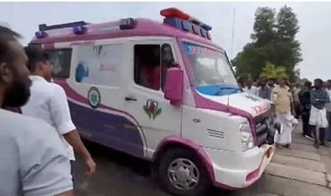 केरळमधील एर्नाकुलममध्ये प्रार्थना सभेदरम्‍यान स्‍फोट, एक ठार, अनेक जखमी