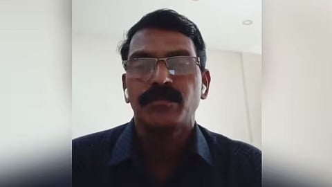 केरळमधील एर्नाकुलम येथे झालेल्‍या बाॅम्‍बस्‍फाेटाची जबाबदारी घेतलेला डोमिनिक मार्टिन.