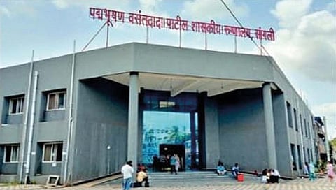 सांगली जिल्हाधिकार्‍यांकडून ‘सिव्हिल’ची झाडाझडती