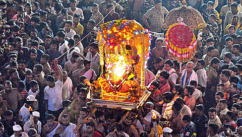Navratri festival 2023 : कोल्‍हापुरात नवरात्रौत्सवाच्या उत्साहाला उधाण; उद्या सीमोल्‍लंघन