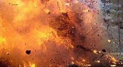 मध्य प्रदेशमध्‍ये अवैध फटाक्यांच्या कारखान्यात भीषण स्फोट, तीन ठार, १० जखमी