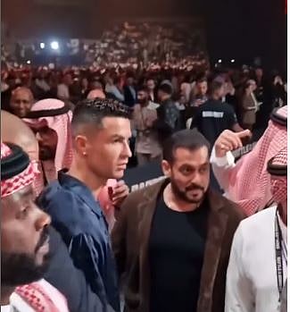 Cristiano Ronaldo-Salman Khan 
