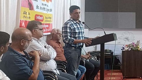 Asim Sarode : ‘हिंमत असेल तर राहुल नार्वेकरांनी शिंदे गटातील आमदारांना पात्र म्हणून जाहीर करावे’