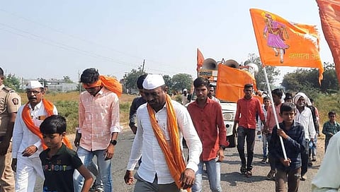 परभणी: मराठा आरक्षणासाठी ९ गावातील भजनी मंडळांची १६ किमीची पायी दिंडी