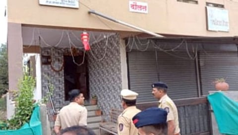 Dhule News : साक्रीतील सरस्वती नगरात सशस्त्र दरोडा ; तरुणीचे अपहरण