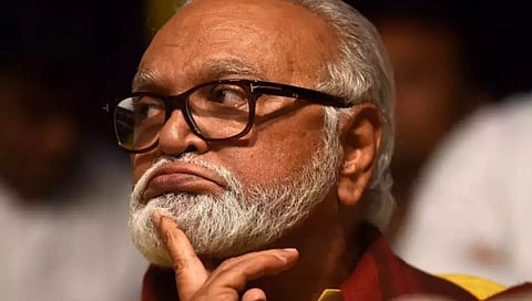 Chhagan Bhujbal : विरोध करुनही भुजबळ गेले, ताफा जाताच शिंपडलं गोमुत्र