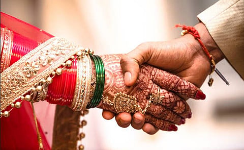 वेडिंग रील्सकडे जोडप्यांचा कल