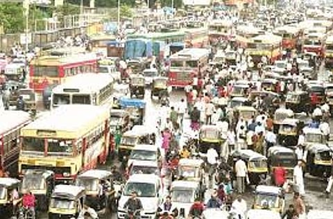 Pune News : बाणेर ते संचेती हॉस्पिटल विनासिग्नल!