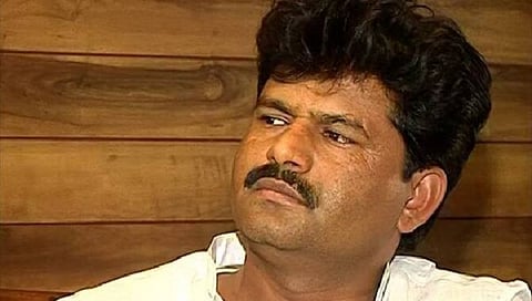 Gopichand Padalkar  : गोपीचंद पडळकर यांच्या दिशेने चप्पलफेक, इंदापूर येथील प्रकार