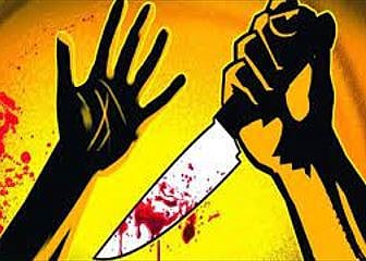 रत्नागिरी : डोक्यात लाकडी दांडा घालून वृद्धाचा खून