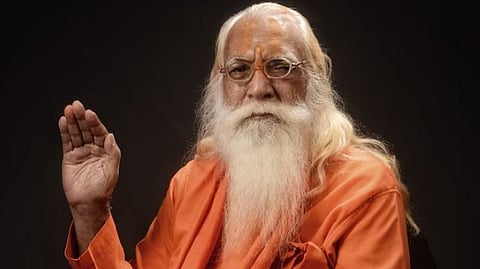 श्री रामजन्मभूमी मंदिराचे मुख्य पुजारी आचार्य सत्येंद्र दास. 