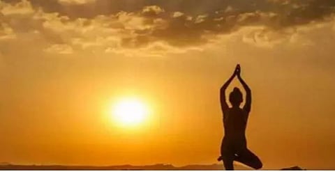 नव वर्ष… नवे संकल्‍प :  गुजरातने केला ‘सूर्यनमस्‍कार’चा नवा गिनीज वर्ल्ड रेकॉर्ड!