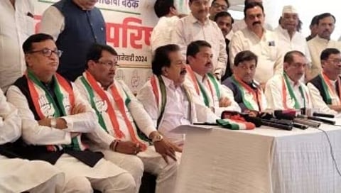 गडचिरोलीत विभागीय बैठक मित्रपक्षांवर काँग्रेसची कुरघोडी? 