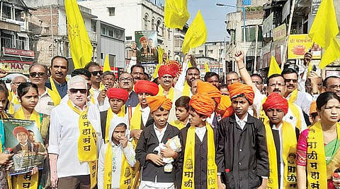 फुले दाम्पत्य सन्मान महारॅली : ‘जय ज्योती..जय क्रांती’चा घुमला जयघोष