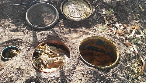 Nashik News : देवळा येथे अवैद्य गावठी दारू बनविणाऱ्या हातभट्ट्या उद्ध्वस्त