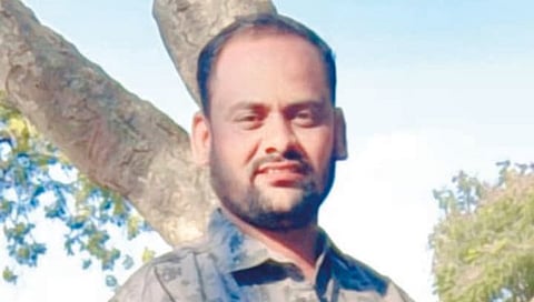 नात्‍यातील महिलेशी नाजूक संबंधाचा संशय; ‘खीर’ दिली अन् गळा आवळला! ‘मरेना’ म्हणून गाडीतच भोसकले