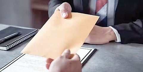 शिक्षण विभागात खाबुगिरी बोकाळली; शिक्षक मान्यतांचे पोर्टल कागदावरच