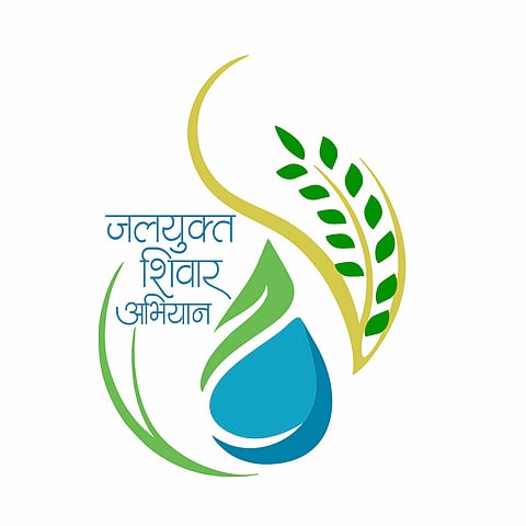 जलयुक्त’ रुतले प्रशासकीय गाळात !