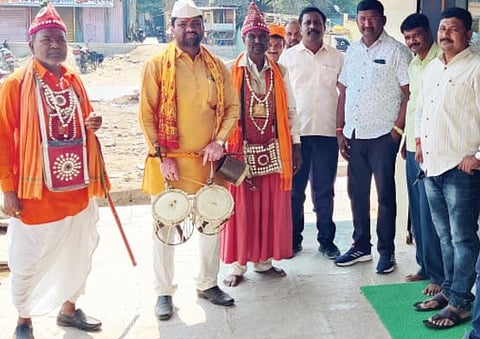 राजाश्रयाअभावी ‘करपल्लवी’ लुप्त होण्याच्या मार्गावर!
