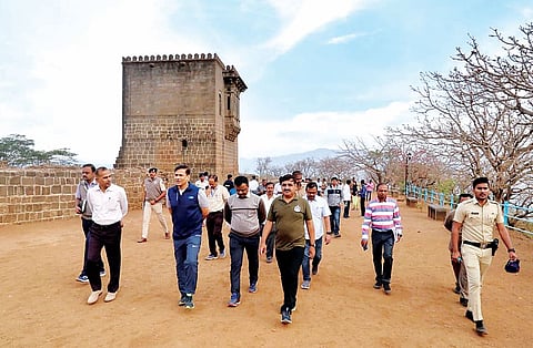 शिवभक्तांना आवश्यक सुविधा द्या : जिल्हाधिकार्‍यांचे निर्देश
