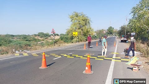 जळगाव : जिल्ह्यातील अपघात प्रवण स्थळावरील उपाययोजनेचे काम प्रगतीपथावर 