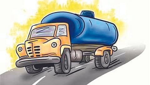 नाशिक : ‘बेमोसमी’चा ग्रामस्थांना दिलासा; टँकरच्या खर्चात आठवड्याला पाच लाखांची झाली बचत