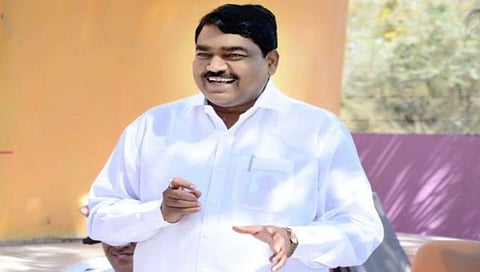 MLA Dilip Bankar : राष्ट्रवादीचे आमदार दिलीप बनकर यांची सोशल मीडियावर बदनामी, एकाला अटक
