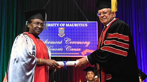 President Mauritius Visit: राष्ट्रपती द्रौपदी मुर्मूंचा मॉरिशस विद्यापीठाकडून ‘मानद’ पदवी देऊन सन्मान