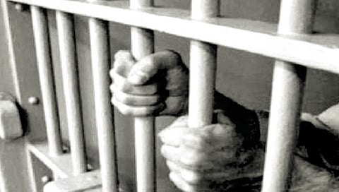 कोल्हापूर : कळंबा जेलमधील कुख्यात टोळ्यांच्या हालचालींवर करडी नजर !