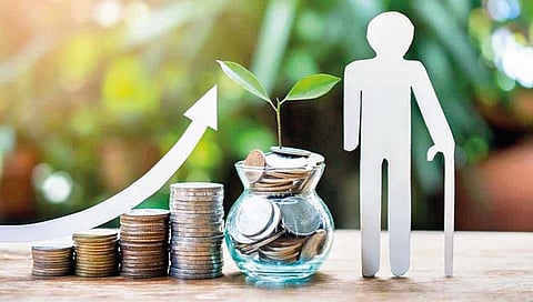 पेन्शनबाबत लक्षणीय विरोधाभास