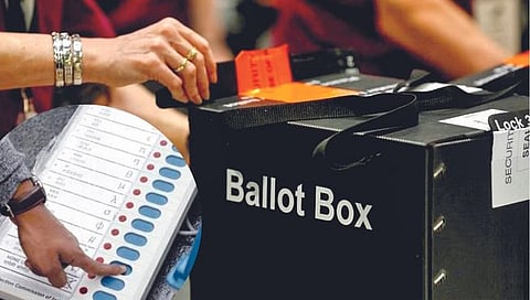EVM : बॅलेट ते इव्हीएम… भारतीय निवडणुकांचा हायटेक प्रवास