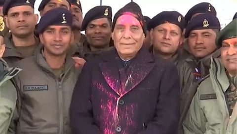 Holi 2024 : लडाख भारताच्या शौर्य आणि पराक्रमाची राजधानी : राजनाथ सिंह