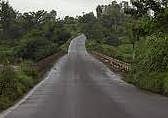 चक्क रस्ता गेला चोरीला..! सरपंच, उपसरपंचासह ग्रामपंचायत सदस्यांवर आरोप