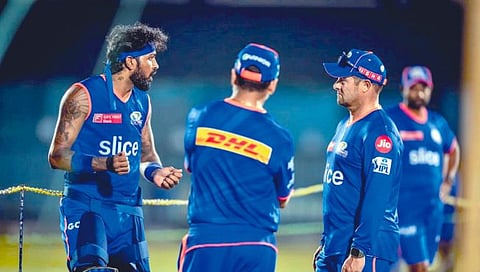 MI vs RCB : सलग दुसर्‍या विजयाचे लक्ष्य; मुंबई इंडियन्सचा आज रॉयल चॅलेंजर्स बेंगळुरूशी सामना