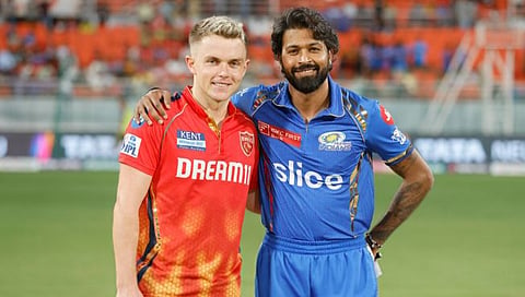 PBKS vs MI : टॉस जिंकत पंजाबचा गोलंदाजीचा निर्णय
