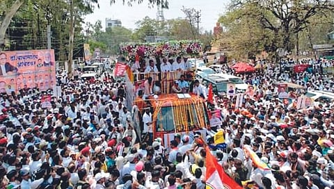 शशिकांत शिंदेंचे विराट शक्तिप्रदर्शन
