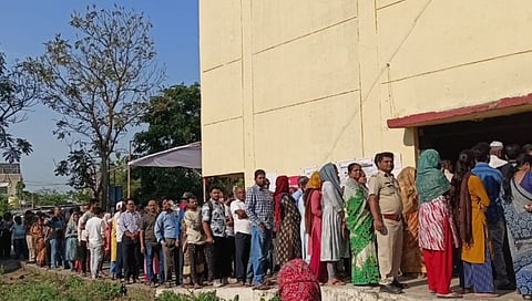 चंद्रपूर लोकसभा क्षेत्रात पहिल्या दोन तासात 7.44 टक्के मतदान