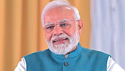 गुजरातमध्ये पंतप्रधान नरेंद्र मोदींचा डुप्लीकेट चर्चेत!
