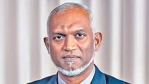 आंतरराष्‍ट्रीय : मालदीवचा पाय खोलात