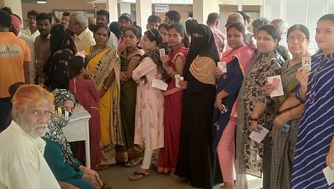 Lok Sabha Election 2024 : लोकसभेच्या चौथ्या टप्प्यासाठी राज्यात सकाळी ११ पर्यंत १७.५१ टक्के मतदान