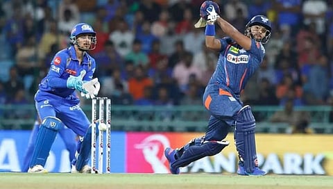 LSG vs MI :  मुंबई इंडियन्सचा ‘दीन’वाणा पराभव; लखनौ सुपर जायंटस्ची तिसर्‍या स्थानी झेप