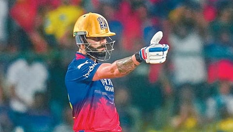 RCB vs CSK : चेन्नईला हरवून आरसीबी प्ले ऑफमध्ये