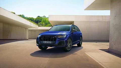 Audi Q7 Bold Edition : भारतात ‘ऑडी क्‍यू7 बोल्‍ड’ एडिशन लाँच, जाणून घ्या आलीशान कारची किंमत