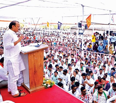  ..तर मुंबई गाठावी लागेल : सुप्रिया सुळेंबाबत अजित पवारांच विधान चर्चेत