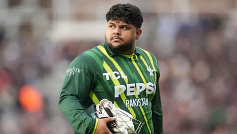 T20 World Cup 2024 : पाकिस्तान क्रिकेटमध्ये ‘घराणेशाही’, आझम खान होतोय ट्रोल!